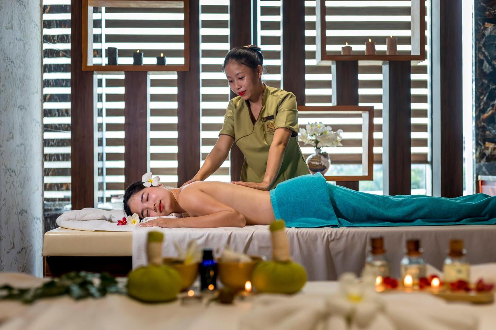 Koi Resort & Residence Da Nang Esterno foto