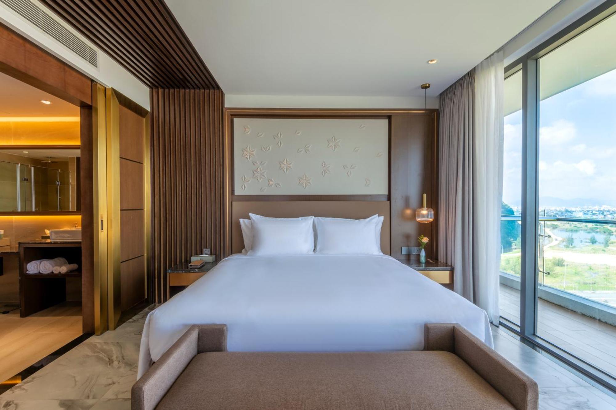 Koi Resort & Residence Da Nang Esterno foto